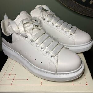 Alexander McQueen Oversized Platform Sneaker size 39